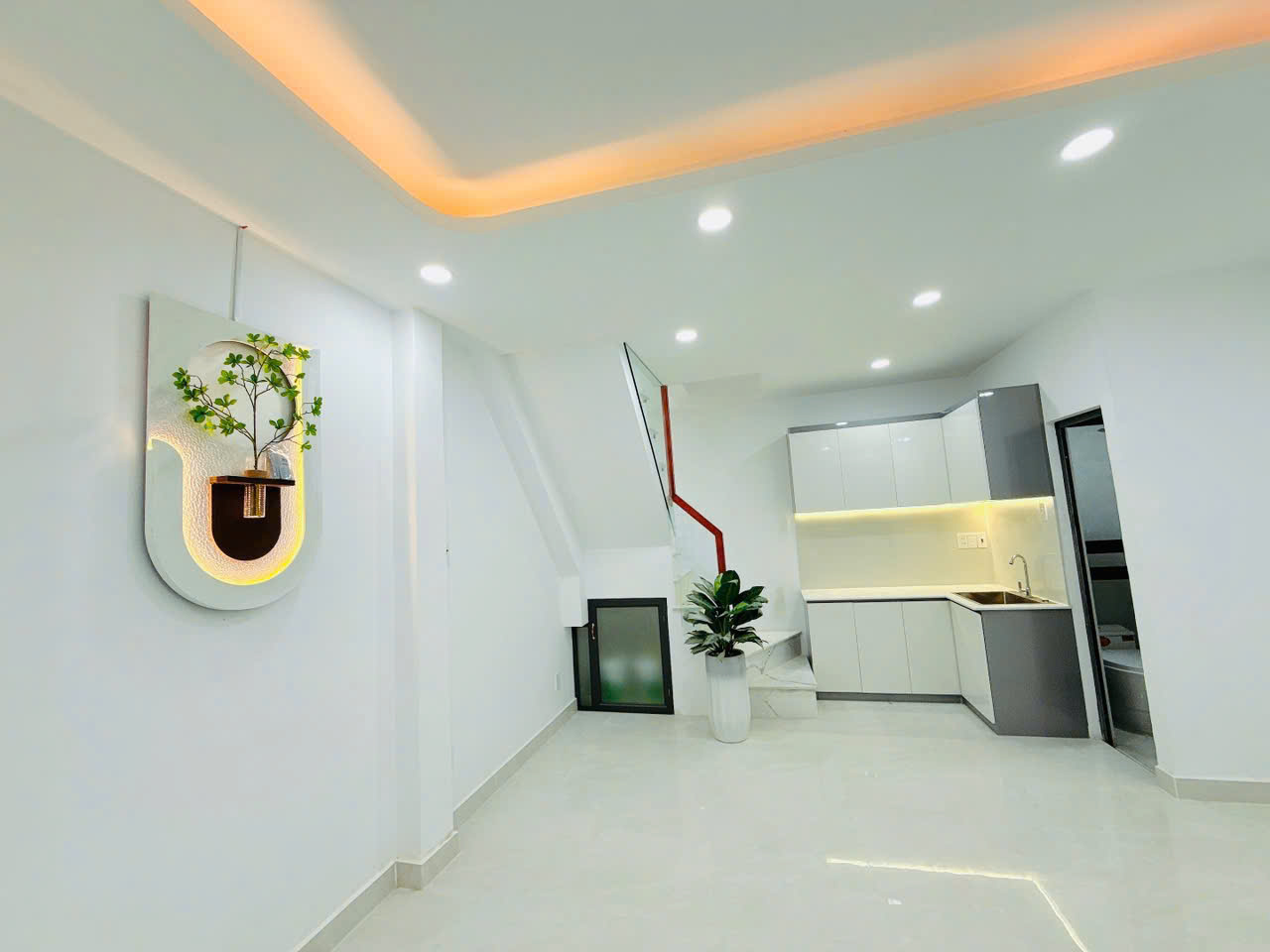  Bán nhà mới xây vào ở liền hẻm 466/6 Hưng Phú P9 Q8 