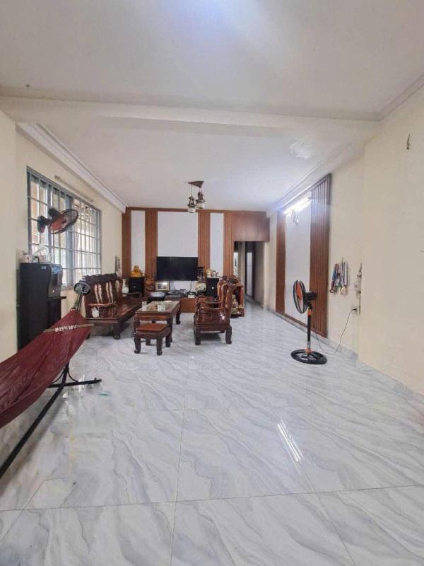  Nhà 2 tầng + 9 P.trọ 330m2, Vuông – Vườn Lài Q12 