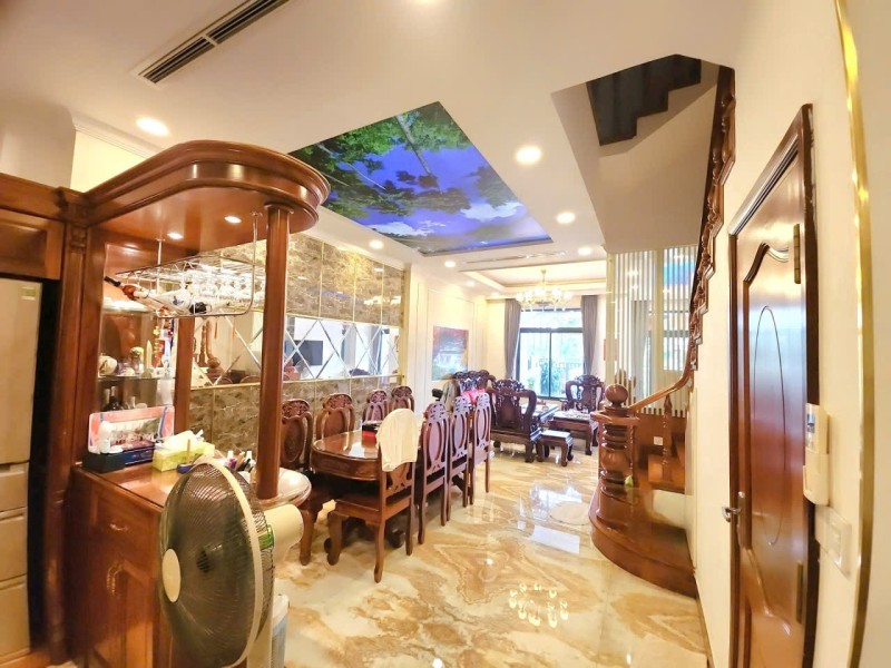  Bán nhà mặt phố Q.2, An Phú, đường D, DT 100m2, 4 tầng, 5PN, SH, giá 27.5 tỷ. LH: 0933125879 