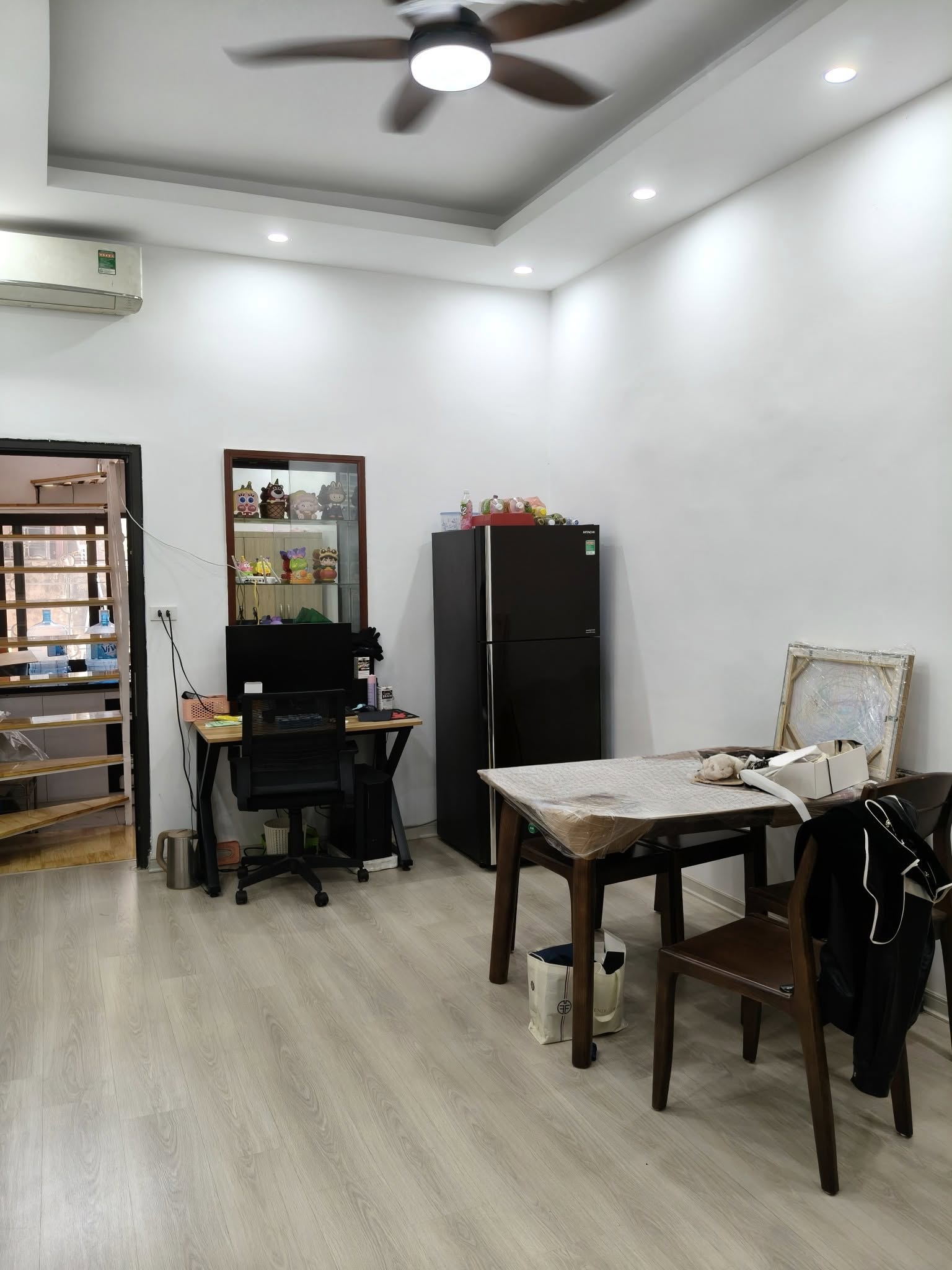  Kịch độc bán căn hộ Tập thể Duplex 90m2, chỉ 3.25 tỷ 