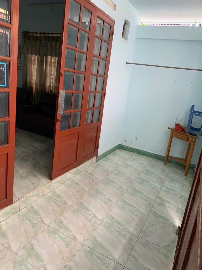 NHÀ CẠNH BỆNH VIỆN THỦ ĐỨC Ở NGAY 61m2 ngang 5m TẠI TAM BÌNH THỦ ĐỨC 3.8 tỷ 