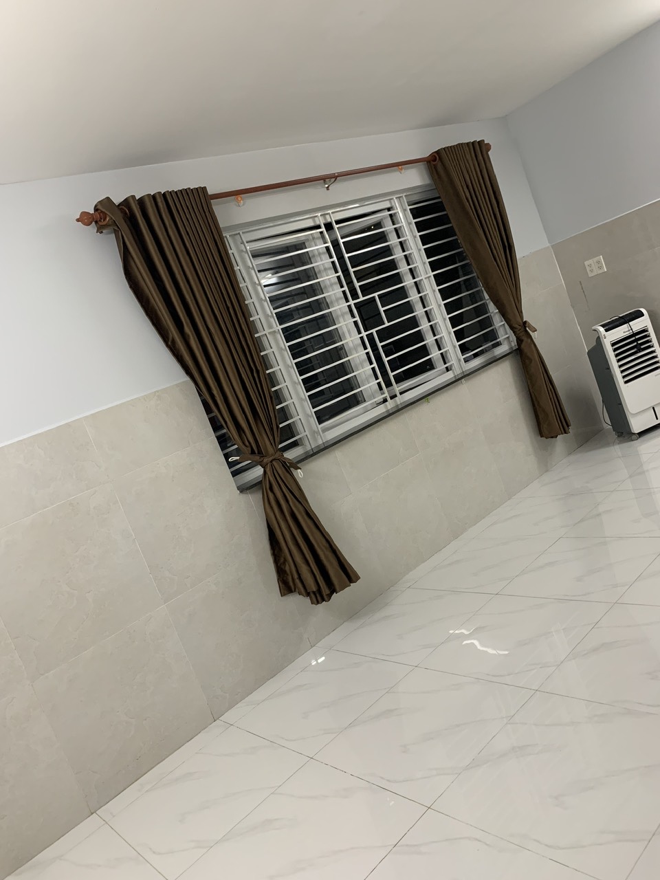  CHÍNH CHỦ CHO THUÊ PHÒNG Ở - 40/6, Đường Phan Tây Hồ, Phường 7, Quận Phú Nhuận, Tp Hồ Chí Minh 