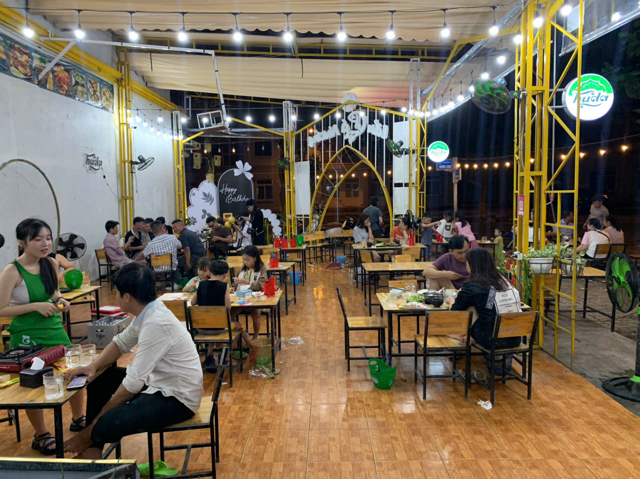  Chính chủ sang lại quán nhậu lẩu nướng ngay trung tâm Hoà xuân, Cẩm Lệ, Đà Nẵng, Tel : 0964999729 ( chính chủ ) 