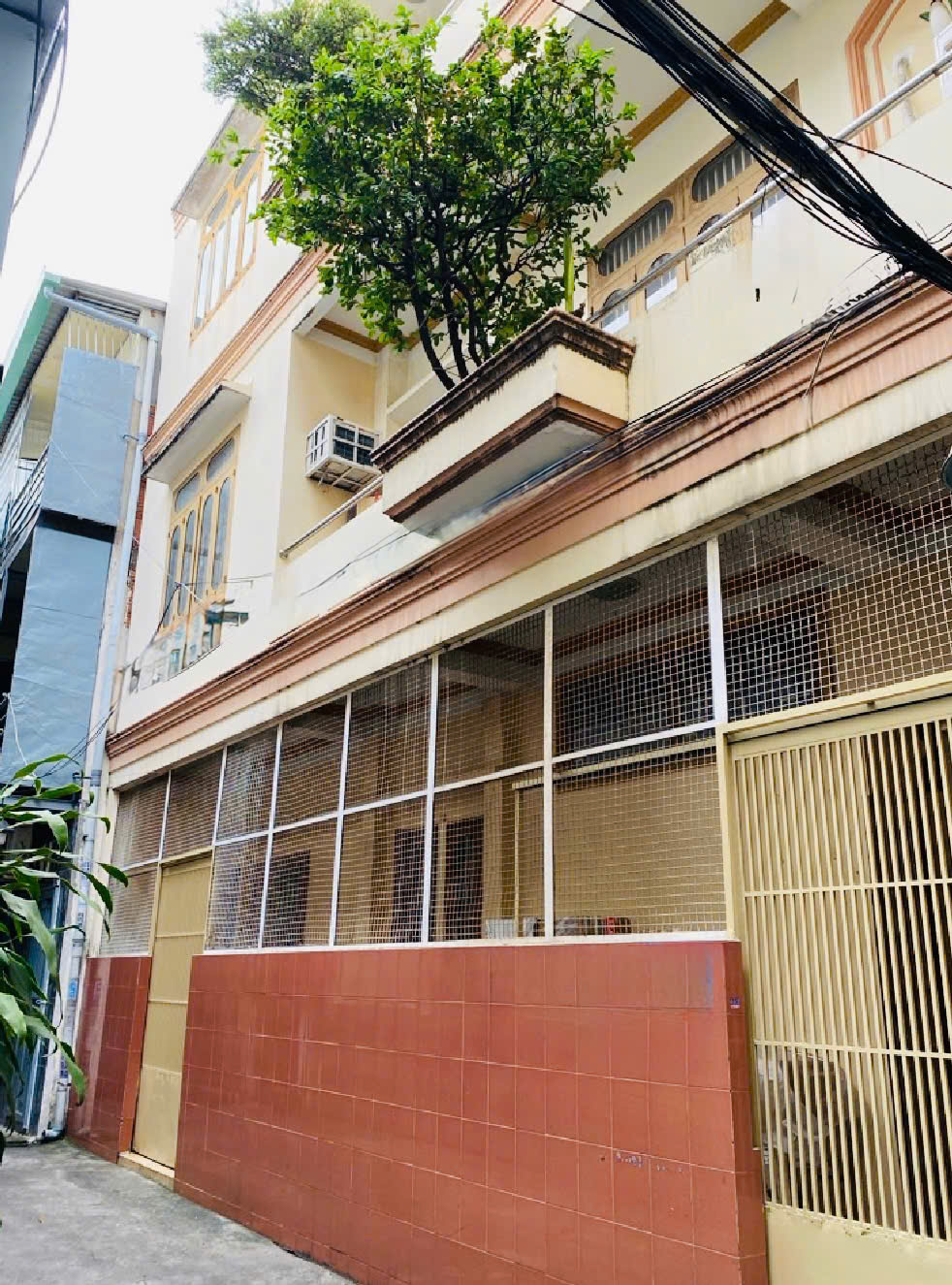  VIP VĨNH VIỄN Q10 – 4 TẦNG BTCT – 31M² – NHỈNH 6 TỶ.


























.






























































. 