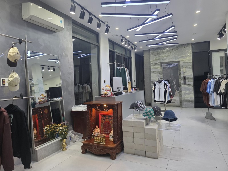  Bán nhà 3 Tầng MẶT TIỀN kinh doanh víp nhất Linh Xuân,Ngang KHỦNG gần 11m 