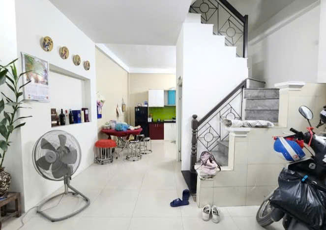  PHỐ DỊCH VỌNG HẬU, DÂN XÂY, HAI THOÁNG, TẶNG FULL NỘI THẤT - 4T, 48M2, 7.9 TỶ 