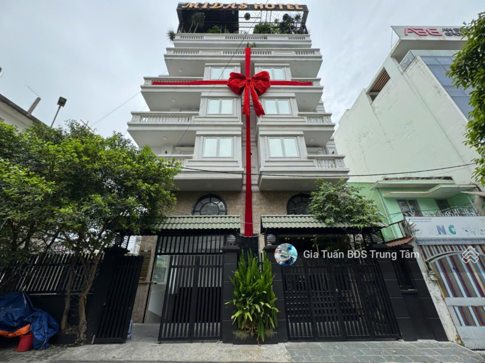  Bán Khách Sạn Góc 2 Mặt Tiền Nguyễn Văn Trỗi - Cao Thắng, P17, Phú Nhuận, DT 15x19m, Hầm 6T, Giá 90 Tỷ 