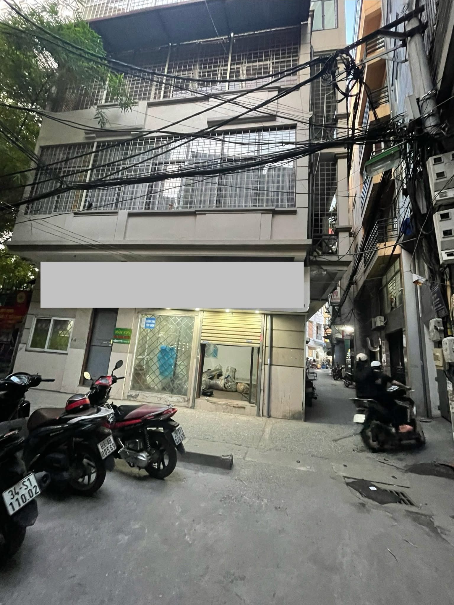  BÁN NHÀ TRUNG TÂM QUẬN THANH XUÂN LÔ GÓC NGÕ Ô TÔ KINH DOANH 42M 8,2 TỶ 
