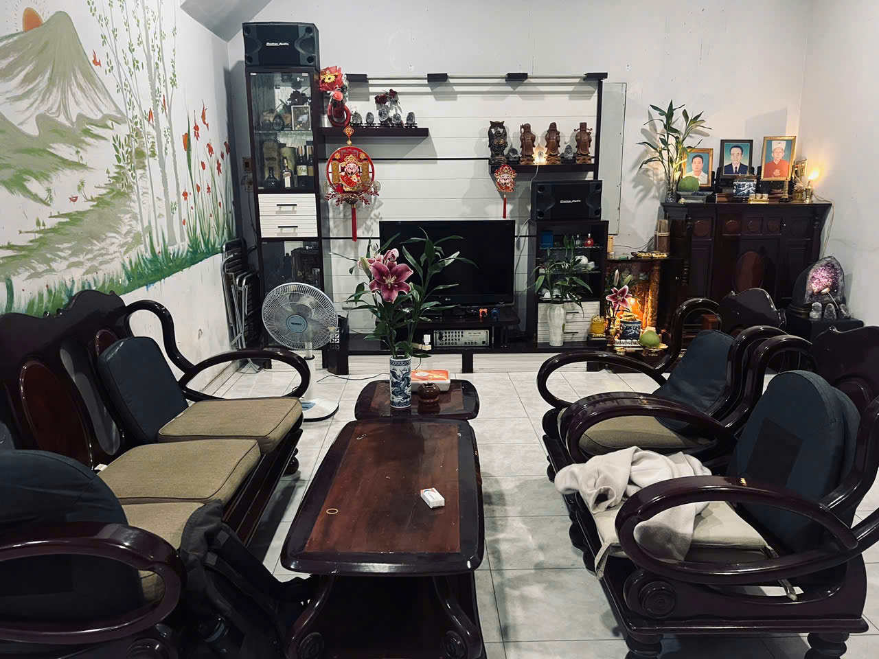  Bán nhà 2 Tầng 228m2 Dĩ An,SHR đường xe hơi,ngang KHỦNG 12m,giá đầu tư 