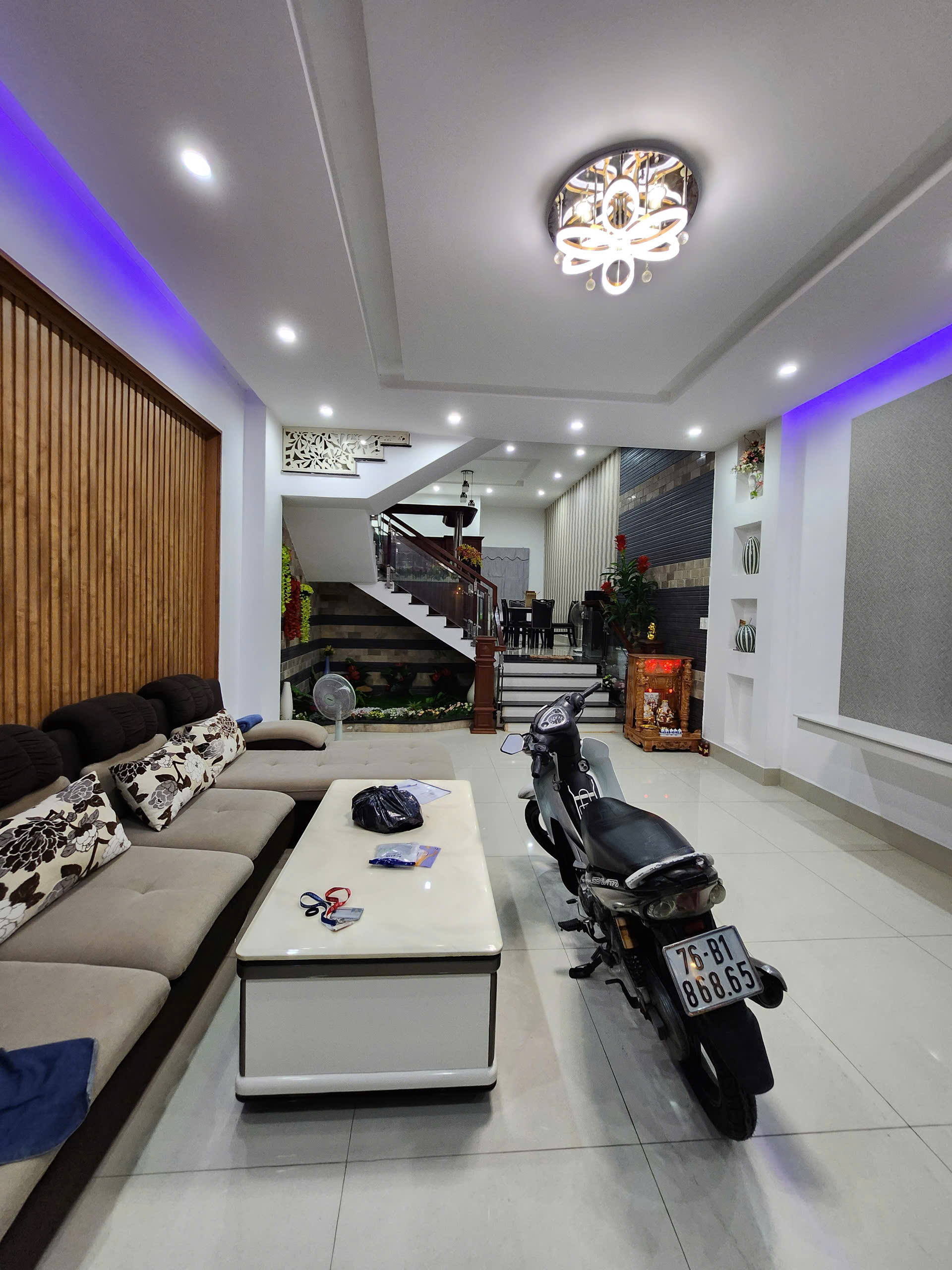  Chào bán căn nhà Đào Nguyên Phổ vị trí rất đẹp – Gần biển 