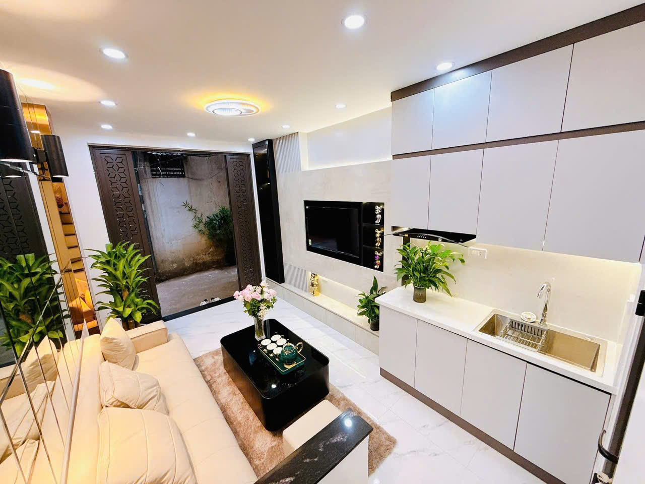  BÁN NHÀ NGÕ NGUYỄN TRÃI – Ô TÔ ĐỖ CỬA-HƠN 10M RA PHỐ – GIÁ 5,15 TỶ 