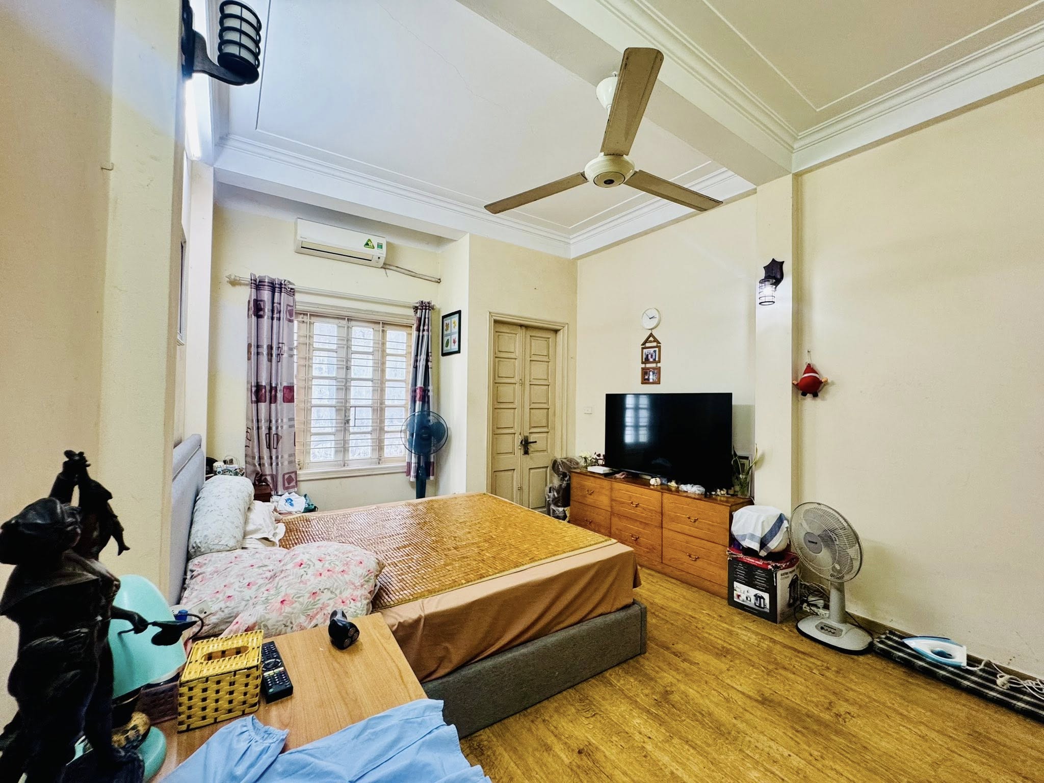  Bán nhà mặt phố Nhà Chung, 80m2, 72.5 tỷ, kinh doanh siêu đỉnh, phù hợp xây khách sạn 