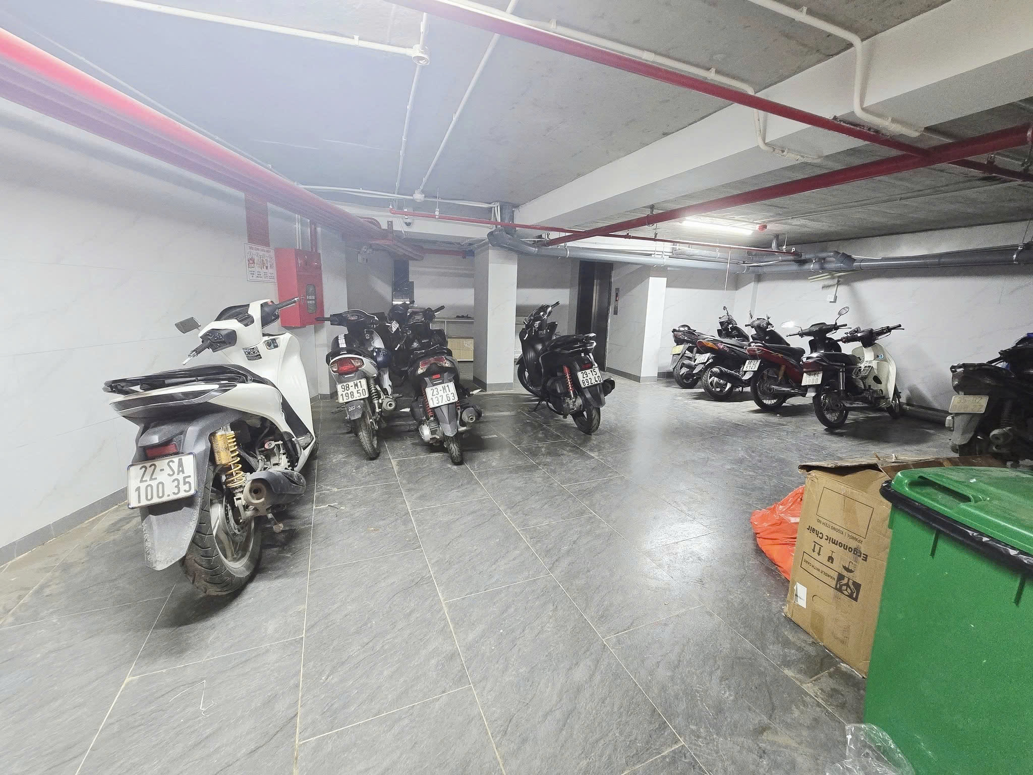  BÁN TÒA CHDV MỸ ĐÌNH - DÒNG TIỀN 2 TỶ/NĂM - 130M² x 9T THANG MÁY CÓ HẦM - MT 12M - Ô TÔ 