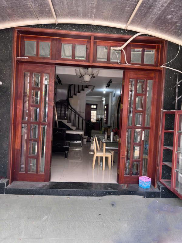  Nhà MT 3 tầng Đ.16m 109m2, Vuông – Bình Lợi BT 