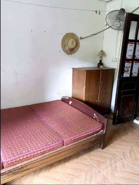  Kịch độc Tập thể tầng 3 Tôn Thất Tùng 60m2, 3 ngủ chỉ 6.5 Triệu ở gđ, nhóm đi làm 