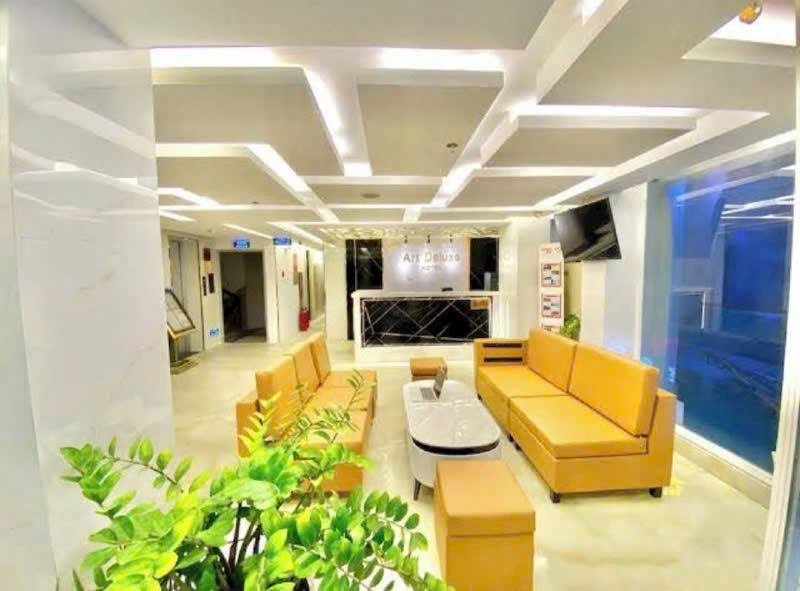  Bán Khách Sạn Góc 2 Mặt Tiền Hẻm 98 Trần Phú Diện tích 192m2 
Giá bán 60ty ( thương lượng ) 
lh e Trinh 