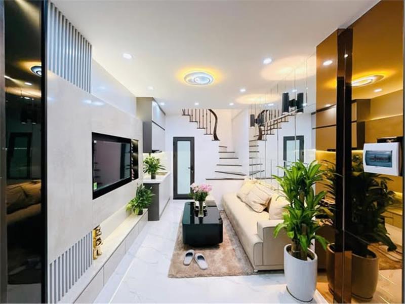 SIÊU PHẨM NGUYỄN TRÃI - THANH XUÂN - Ô TÔ ĐỖ CỬA - DT 25M - 4 TẦNG - GIÁ 5.15 TỶ. 