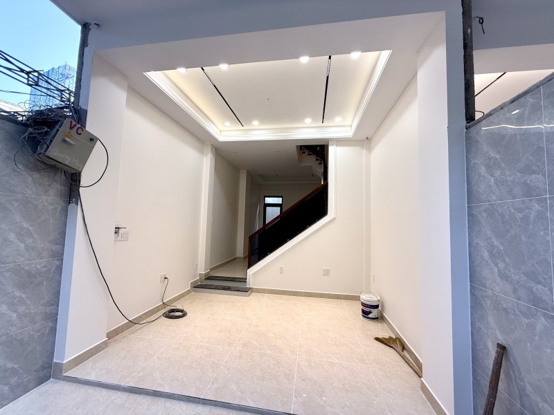  BÁN NHÀ KHU VIP LỘC VỪNG- NHÀ MỚI HXH - QUỐC LỘ 13 - TP. THỦ ĐỨC - GIÁ 8.6 TỶ 