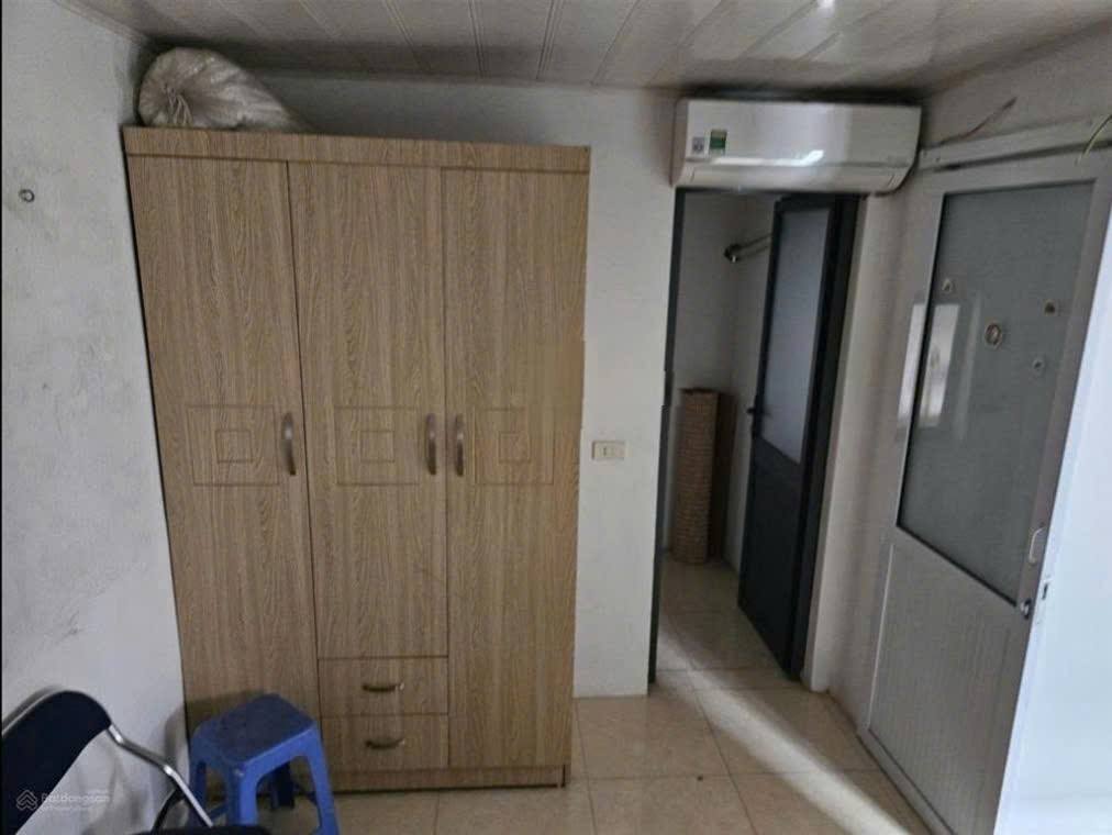  Cho thuê nhà ngõ 309 Thanh Nhàn, 2.5 tầng x 26m2, 3 ngủ, 7 triệu 