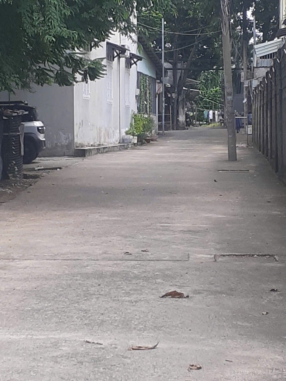  Bán nhà linh xuân thủ đức 192m đường xe tải thổ cư hoàn công 