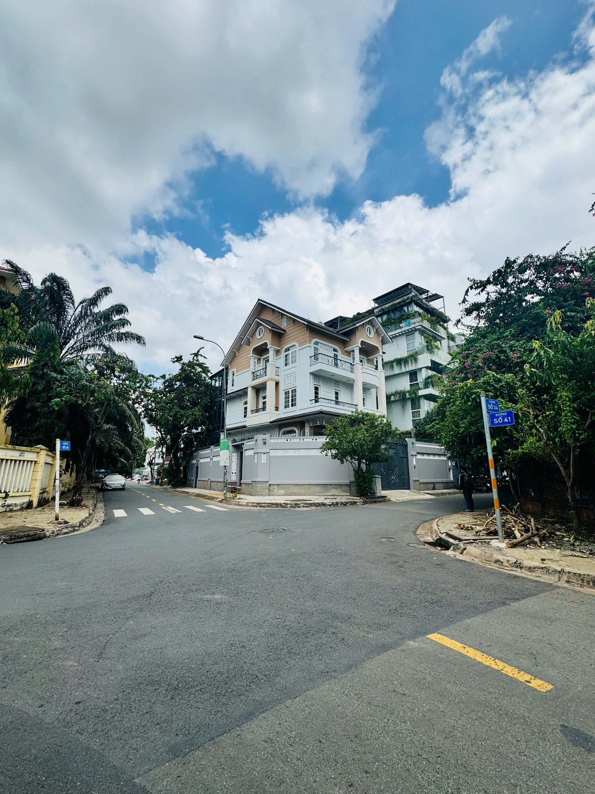  BÁN NHÀ TRẦN NÃO Q2 – BIỆT THỰ VIEW CÔNG VIÊN – KHÔNG GIAN SỐNG LÝ TƯỞNG 