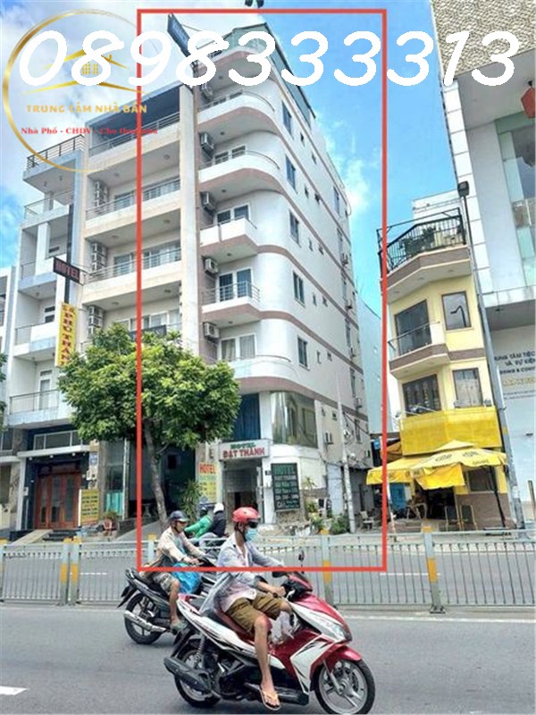  Bán nhà Mặt tiền 103 Lũy Bán Bích, DT 4x15m, 1 trệt, 1 lửng, 5 lầu, có thang máy, P. Hòa Thạnh, Q.Tân Phú 