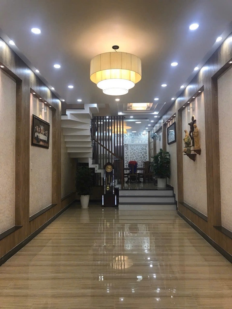  Bán CHDV MT ThốngNhất, GòVấp, 80m, 5tầng 10tỷ7 - T.Nhập 30tr/th ổnđịnh 