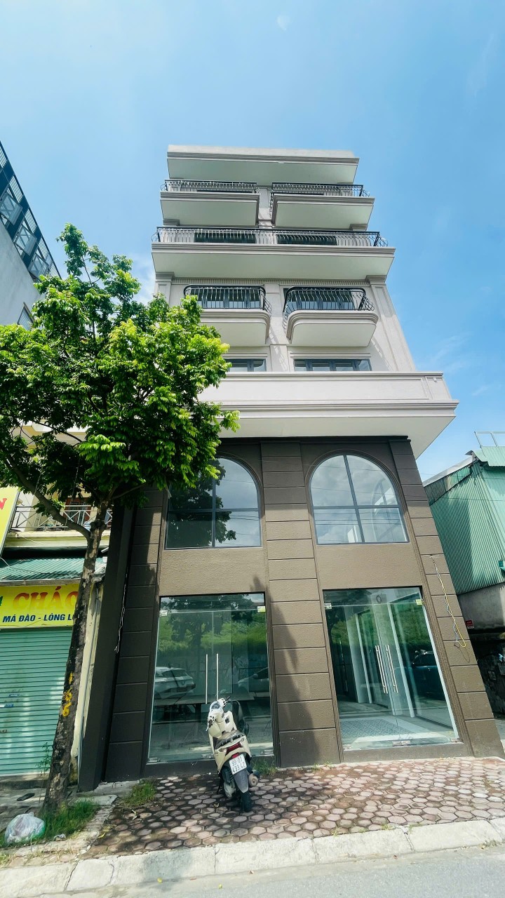  ????????Bán nhà Ngọc Thuỵ 90m, 7 tầng thang máy, mặt tiền 7.5m, giá 35 tỷ 