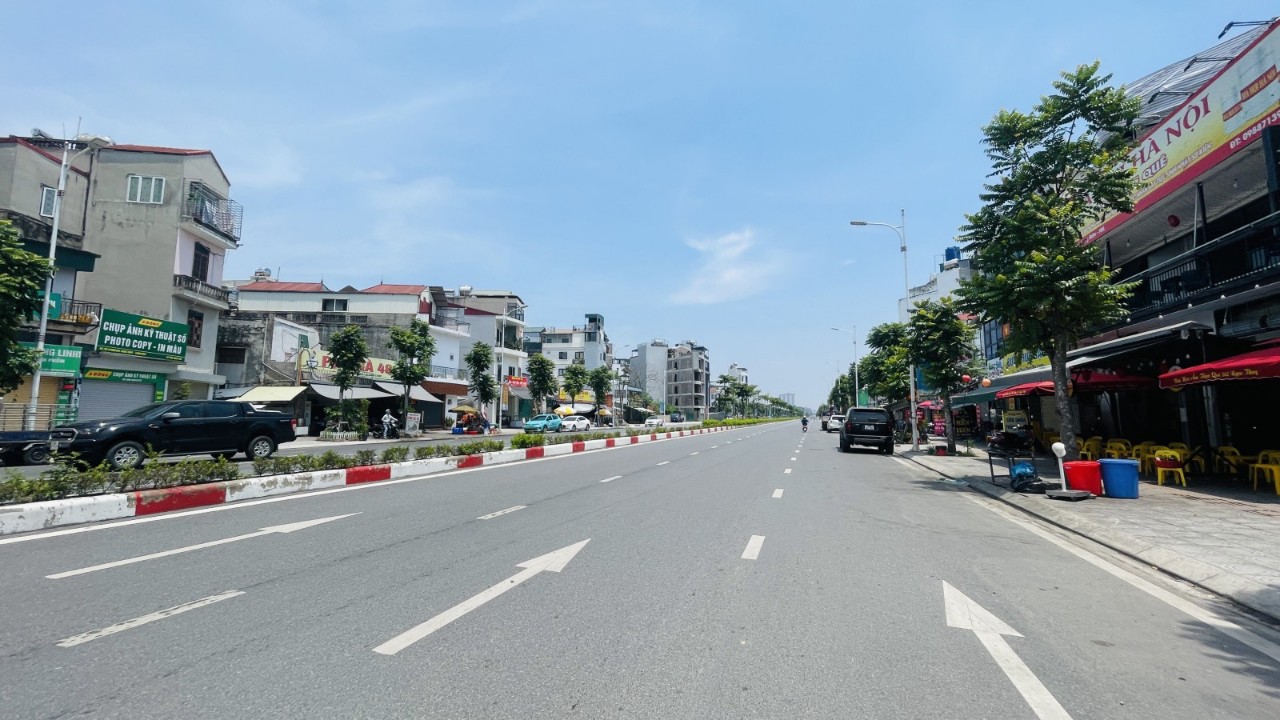  ????????BÁN ĐẤT NGỌC THỤY – 152M² – MẶT TIỀN 9M – GIÁ HƠN 27 TỶ 