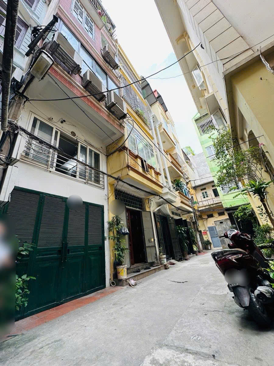  Bán nhà mặt ngõ Vũ Tông Phan, phân lô Ô tô 5 tầng thang máy 