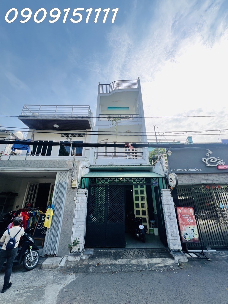  CHỈ HƠN 9 TỶ -  3 TẦNG - 60M2- TT QUẬN 7 