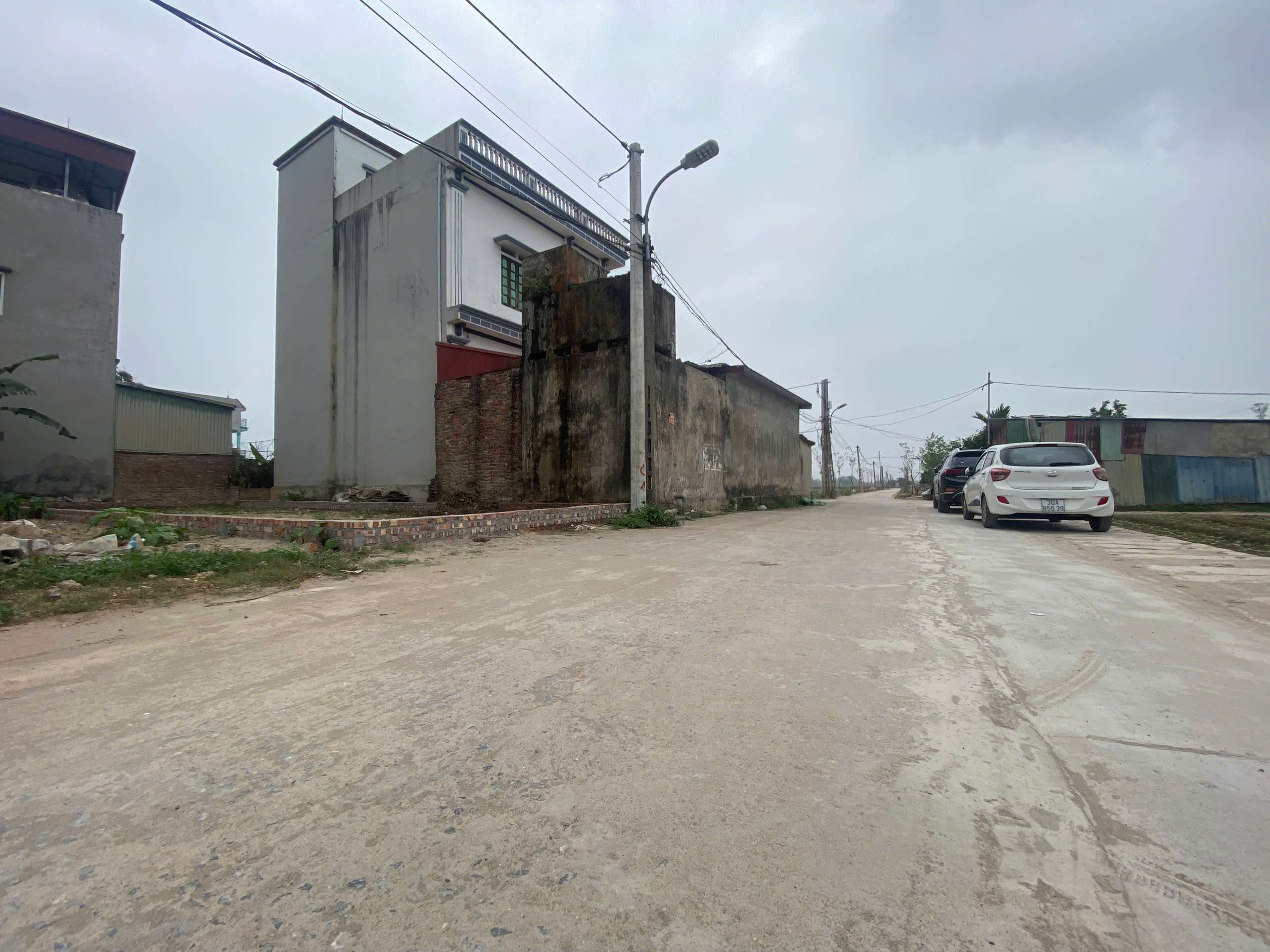  BÌA LÀNG TỔ 9 QUANG MINH,ĐỐI DIỆN KĐT,ĐƯỜNG 10M,LH CC 