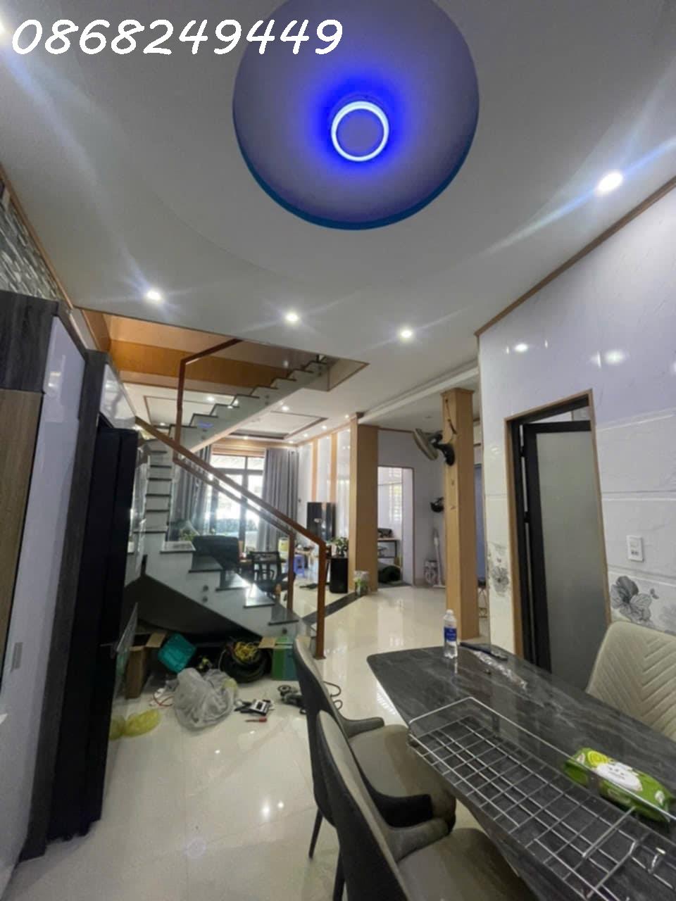  ???? Mặt tiền Trương Định, bán nhà 2 tầng, gần biển giá chỉ 7 tỷ 9x 