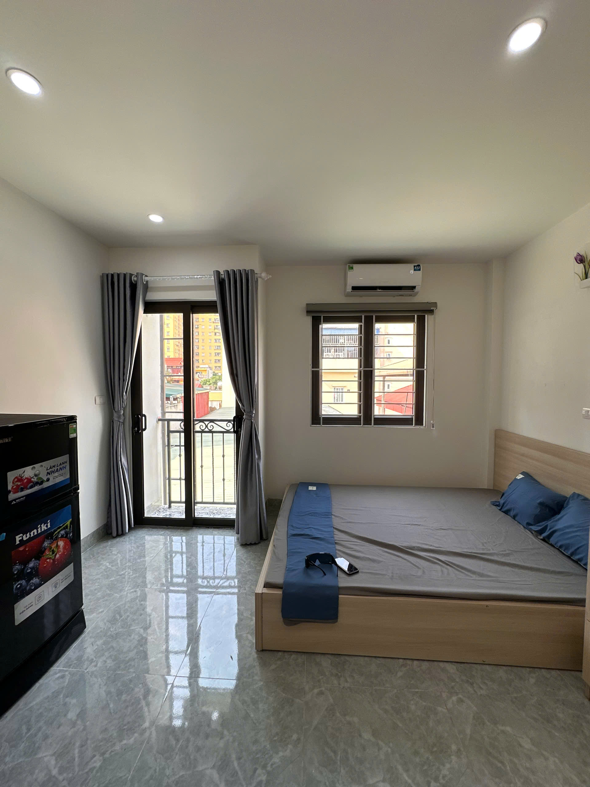  (Cực hiếm) Căn hộ Studio cao cấp 25m2 mới khai trương tại ngõ 45 Trần Thái Tông - Máy giặt riêng 