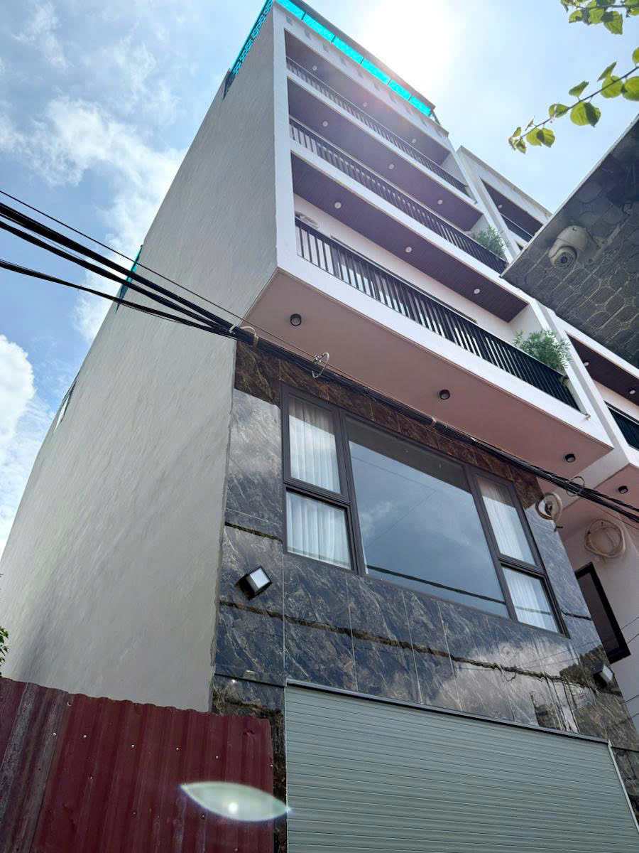  Bán nhà Đàm Quang Trung 40m 6 tầng MT4.9m thang máy, lô góc hơn 9 tỷ 