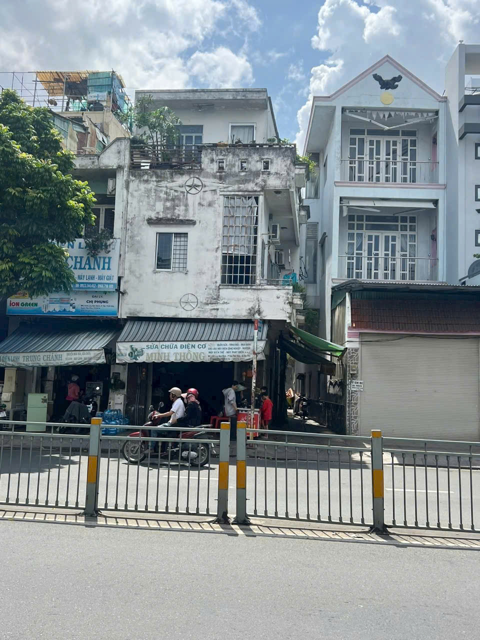  Bán nhà MTKD Lũy Bán Bích Phường Phú Thạnh Dt 4.1m(NH 6,4m)x16,40m, 1 trệt 2 lầu. Giá 9.9 tỷ 