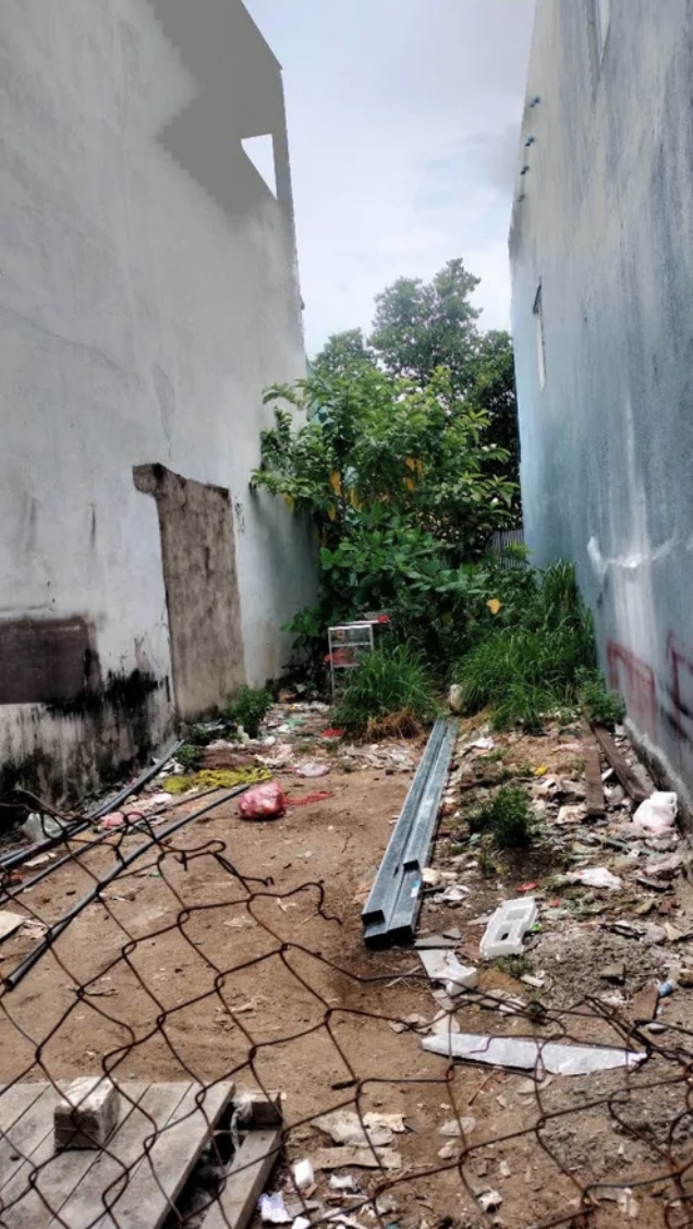  Lô đất kiệt Lê Độ . DT:103m , ngang 4m3 