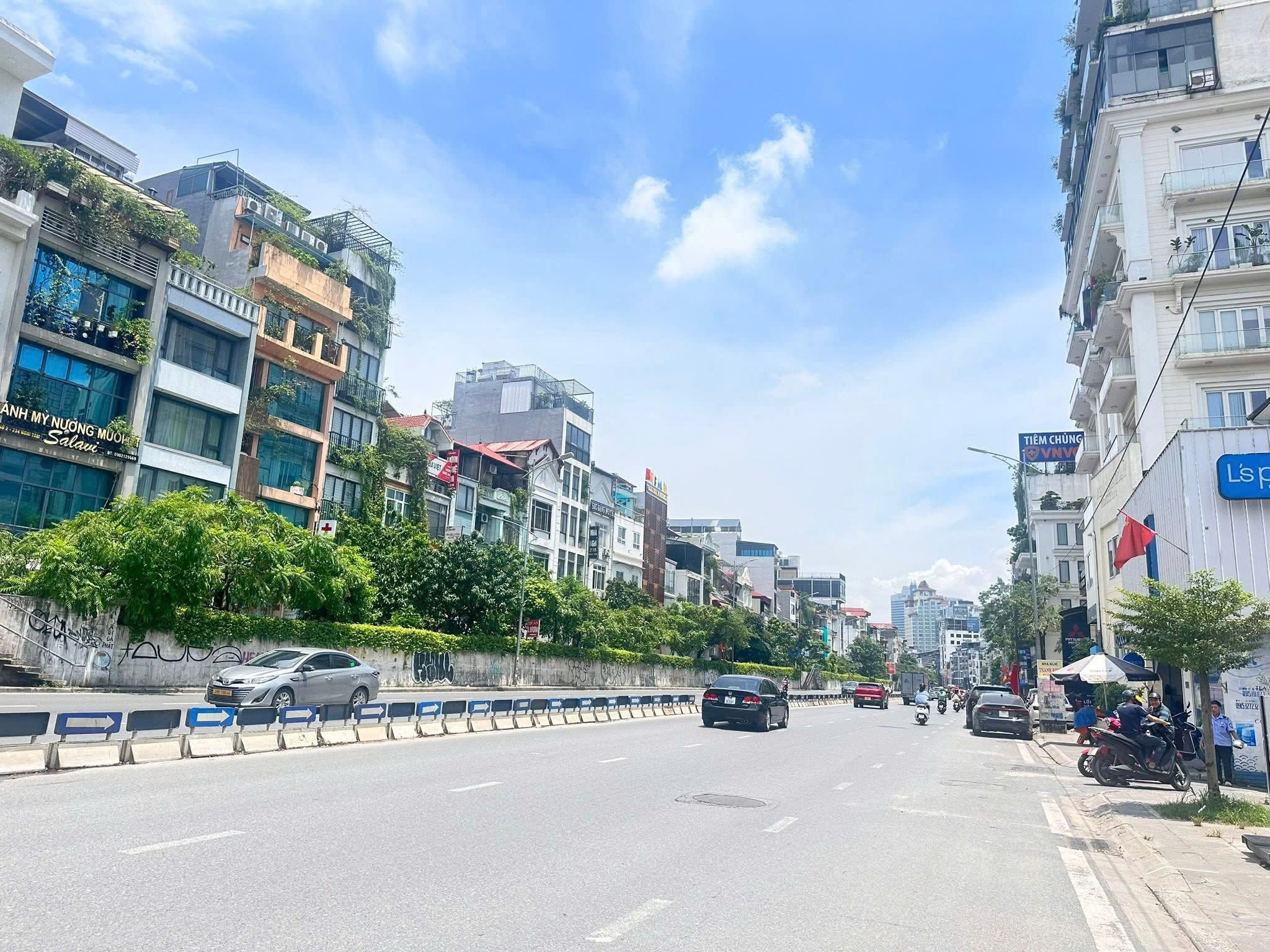  BÁN TÒA NHÀ LÔ GÓC - MẶT PHỐ NGHI TÀM - VIEW HỒ TÂY - 91M² x 10T CÓ HẦM - MT 9M- GIÁ 95 TỶ 