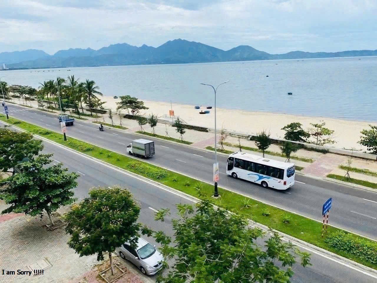  Chào bán nhà 2 tầng lô góc ngã 4 số 21 đường 7,5m Lê Tự Nhất Thống và đường 5,5m Hàm Trung 9. 