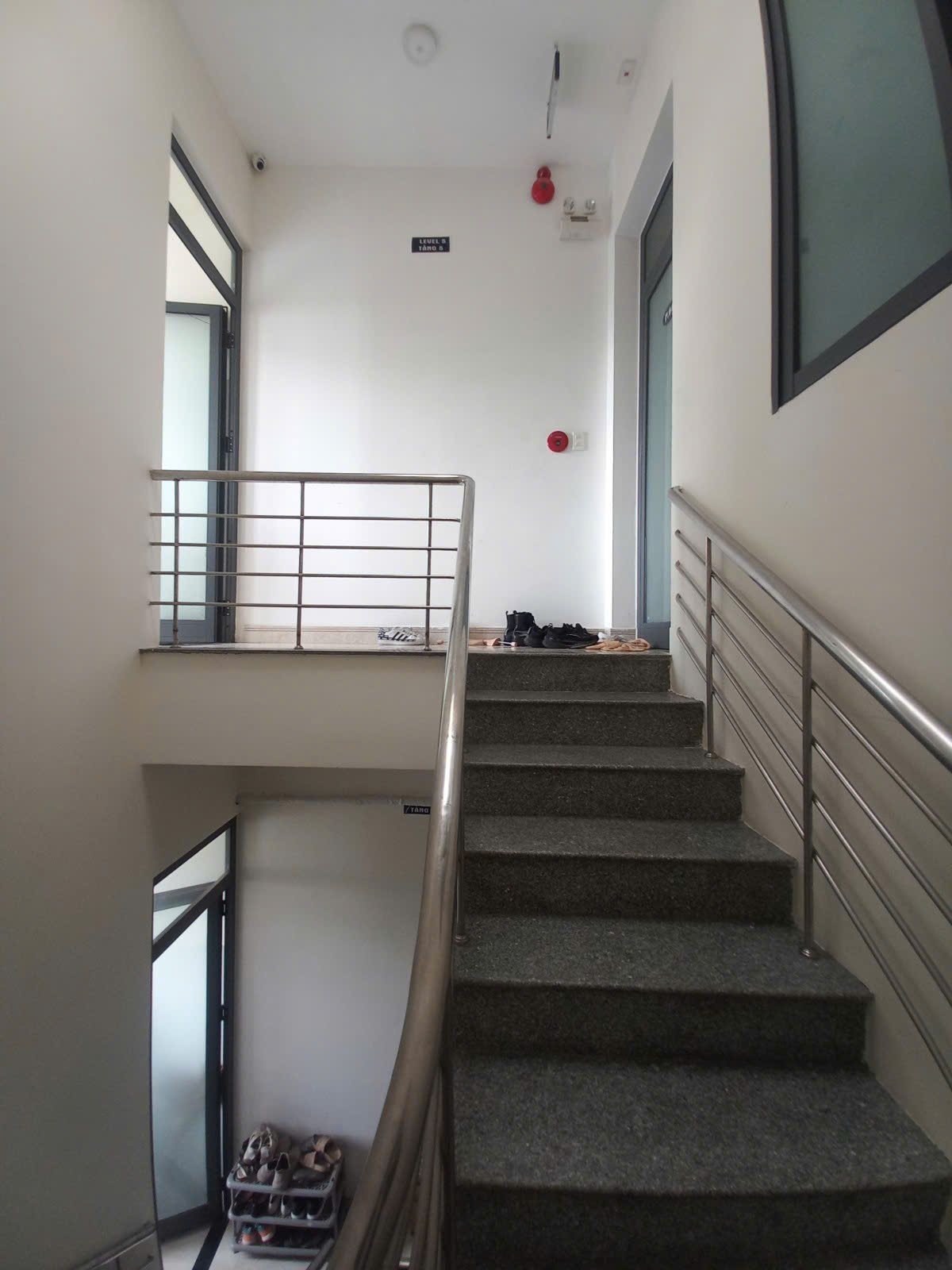  Bán gấp nhà mặt tiền Ngô Quyền 60m2, 5 tầng, mặt tiền 4m, 9.6 tỷ căn hộ 