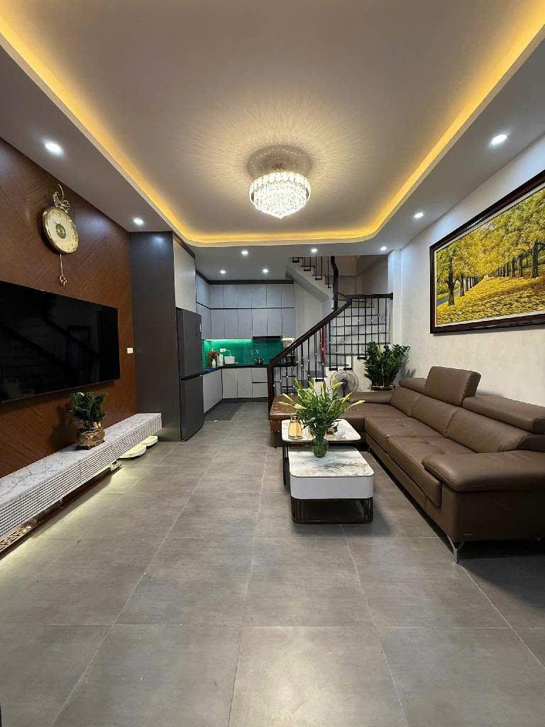  SỞ HỮU NGAY NHÀ ĐẸP - GIÁ TỐT - Vị Trí Đắc Địa Tại Đường Trần Phú, Hà Đông, Hà Nội 