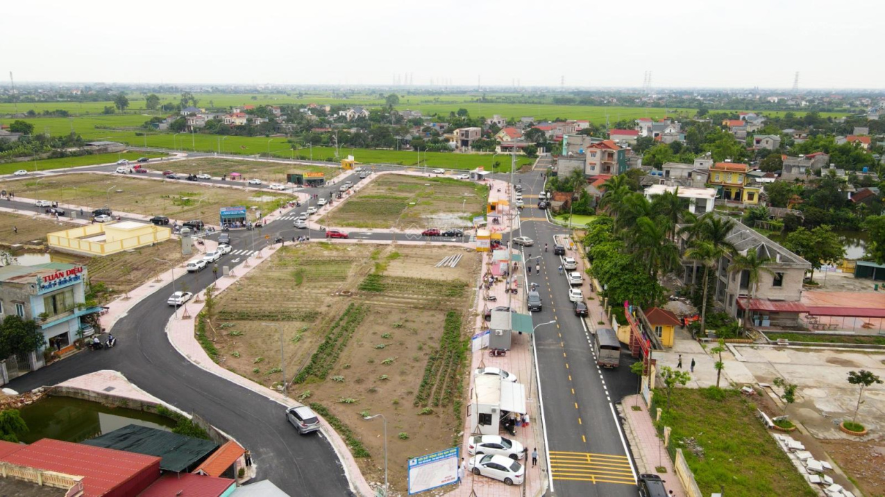  BÁN LÔ ĐẤT GIÁ RẺ NHẤT DÃY LK05 - TRỤC CHÍNH DỰ ÁN KDC QUỲNH MỸ 
