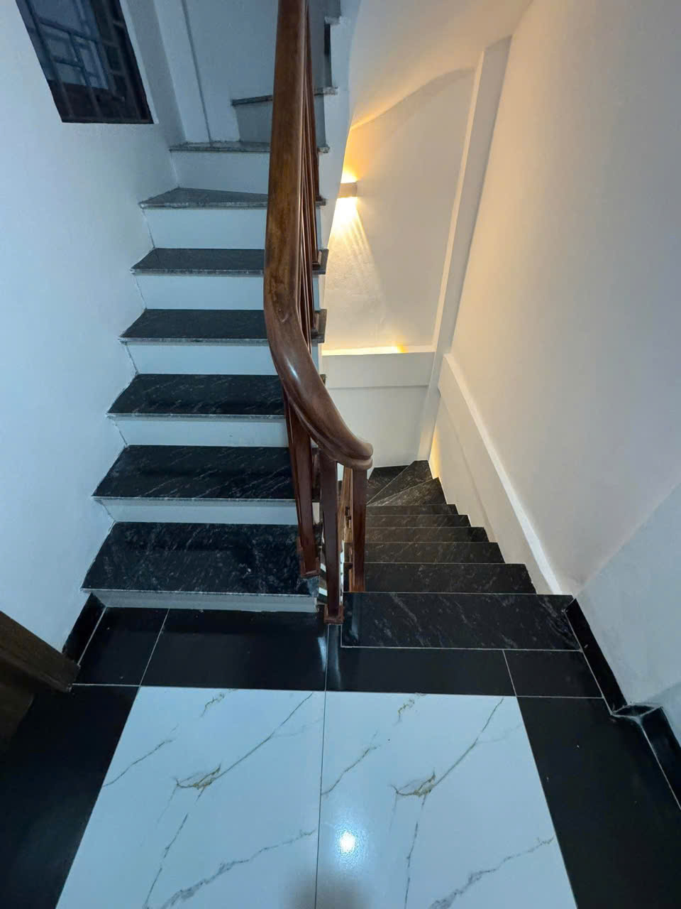  Hiếm PHỐ Nguyễn Ngọc Nại ,Thanh Xuân 55m2, 5 tầng giá 14  tỷ, Ô TÔ ĐỖ CƯA. 