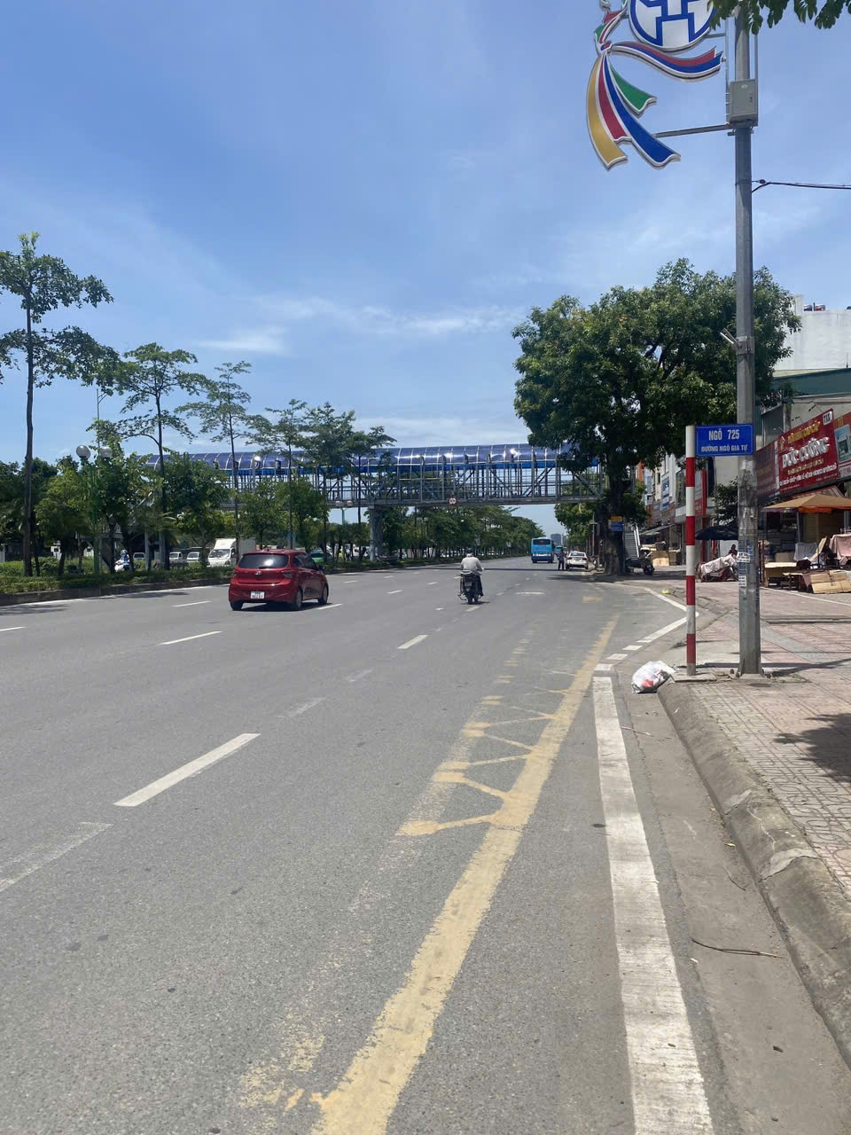  ???? BÁN NHÀ 2 MẶT NGÕ – Ô TÔ TRÁNH – CÁCH PHỐ 10M – KINH DOANH ĐỈNH ????
???? Ngô Gia Tự – 76m²  MT 4m  2 tầng  Giá 15.75 TỶ – Long Biên 