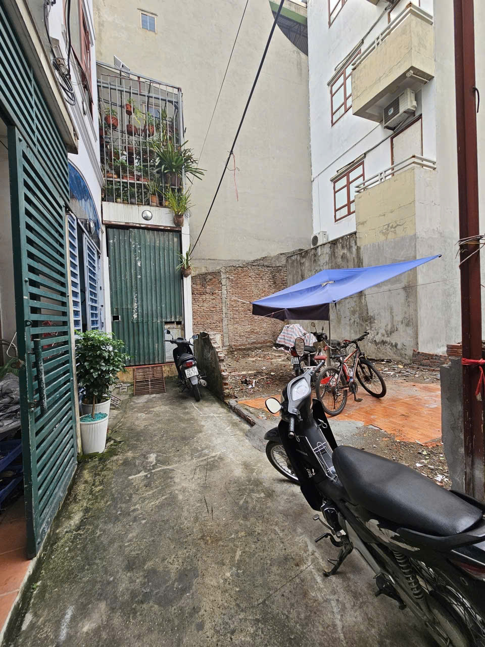  ???? BÁN ĐẤT HÀNG NGON GIÁ ĐẦU TƯ – THỬA ĐẤT VUÔNG – NGÕ NÔNG – GẦN Ô TÔ ????
???? Ngô Gia Tự – 45m²  MT 4.1m  Giá 5.8 TỶ – Long Biên 