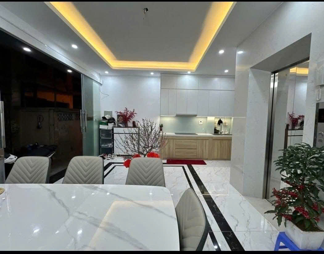  BÁN NHÀ PHỐ TỪ HOA 68M*5 TẦNG 2 MẶT THOÁNG, CÁCH HỒ TÂY 100M THIẾT KẾ SANG – GIÁ 26.8 TỶ 