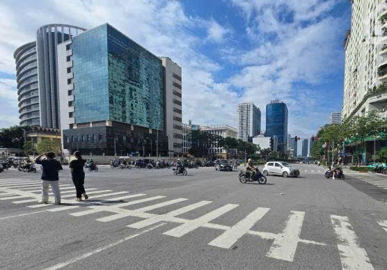  CỰC HIẾM MẶT PHỐ NGUYỄN CHÍ THANH – LÔ GÓC 430M – MẶT TIỀN 12M – 245 TỶ – PHÙ HỢP XÂY TÒA VĂN PHÒNG - KHÁCH SẠN 
