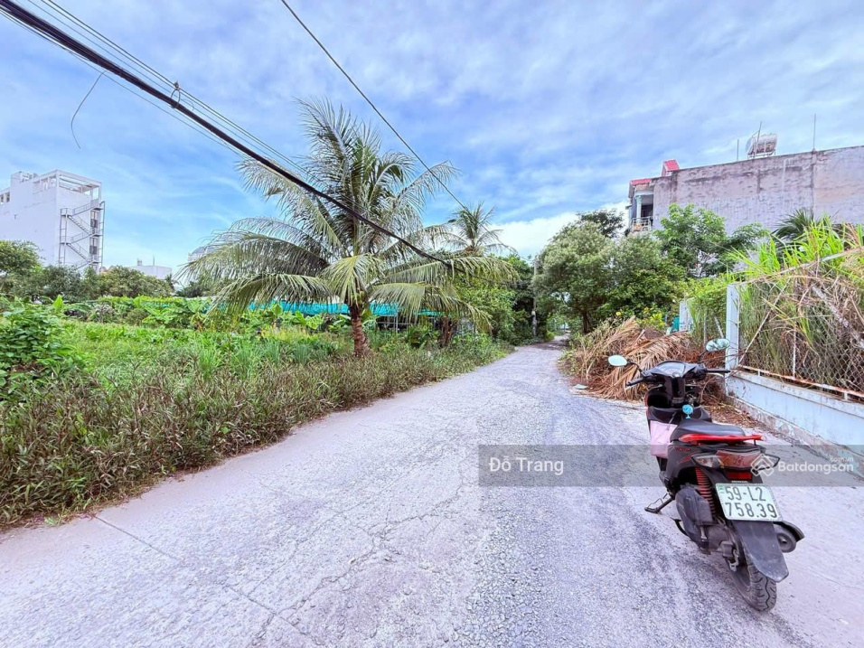  Đất 7.5x27m, 1 sẹc ngắn Thạnh Xuân 33 -  giá cực tốt! Xây Biệt Thự, CHDV, kho xưởng 