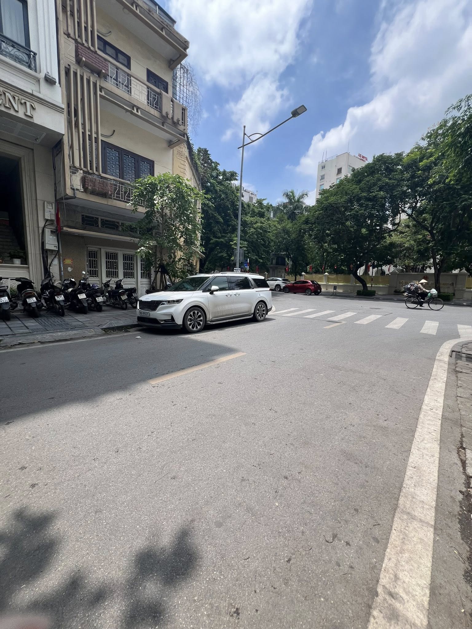  ???? BÁN TÒA NHÀ 10 TẦNG SIÊU VIP – MẶT PHỐ TRIỆU VIỆT VƯƠNG – HAI BÀ TRƯNG – 204 TỶ 