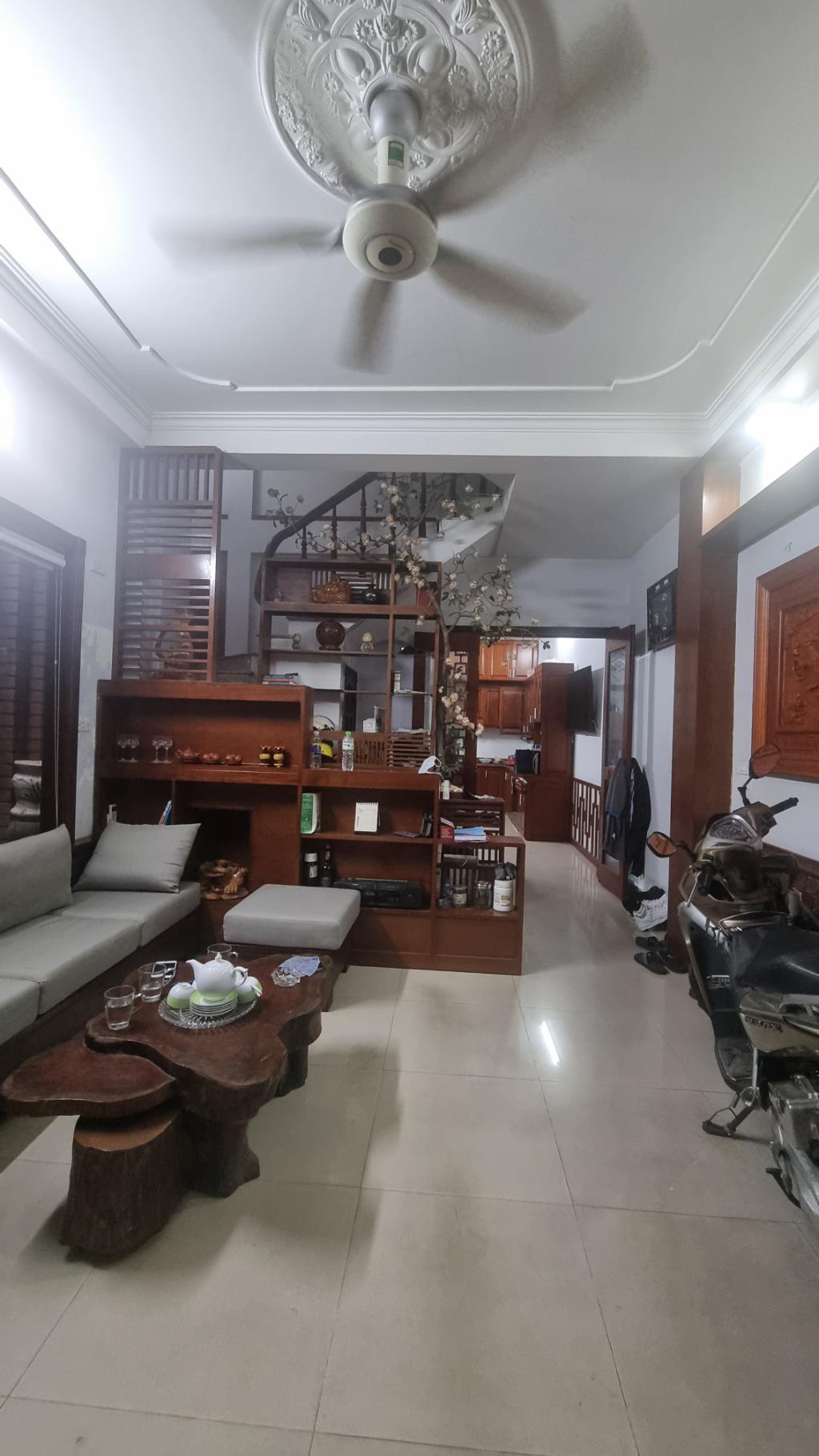  Bán Nhà Phố Khương Đình 52m2 x 4T x 12,8 Tỷ ÔTô, Kinh Doanh 
